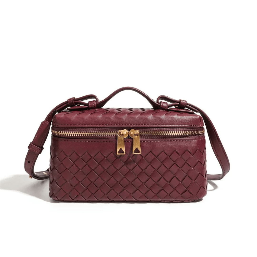 Bolsa Boston Trançada com Zíper Duplo e Alça Tiracolo