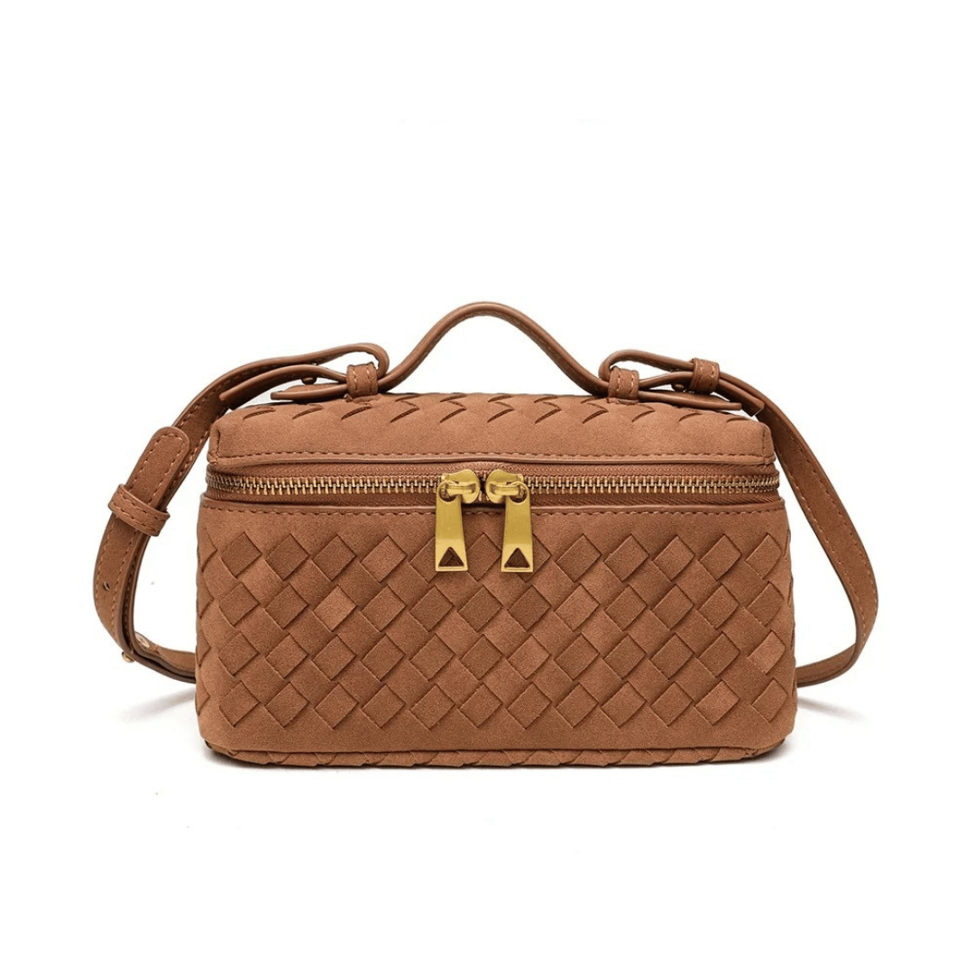Bolsa Boston Trançada com Zíper Duplo e Alça Tiracolo