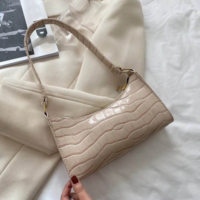 Bolsa Air Bag Meia-Lua Croco