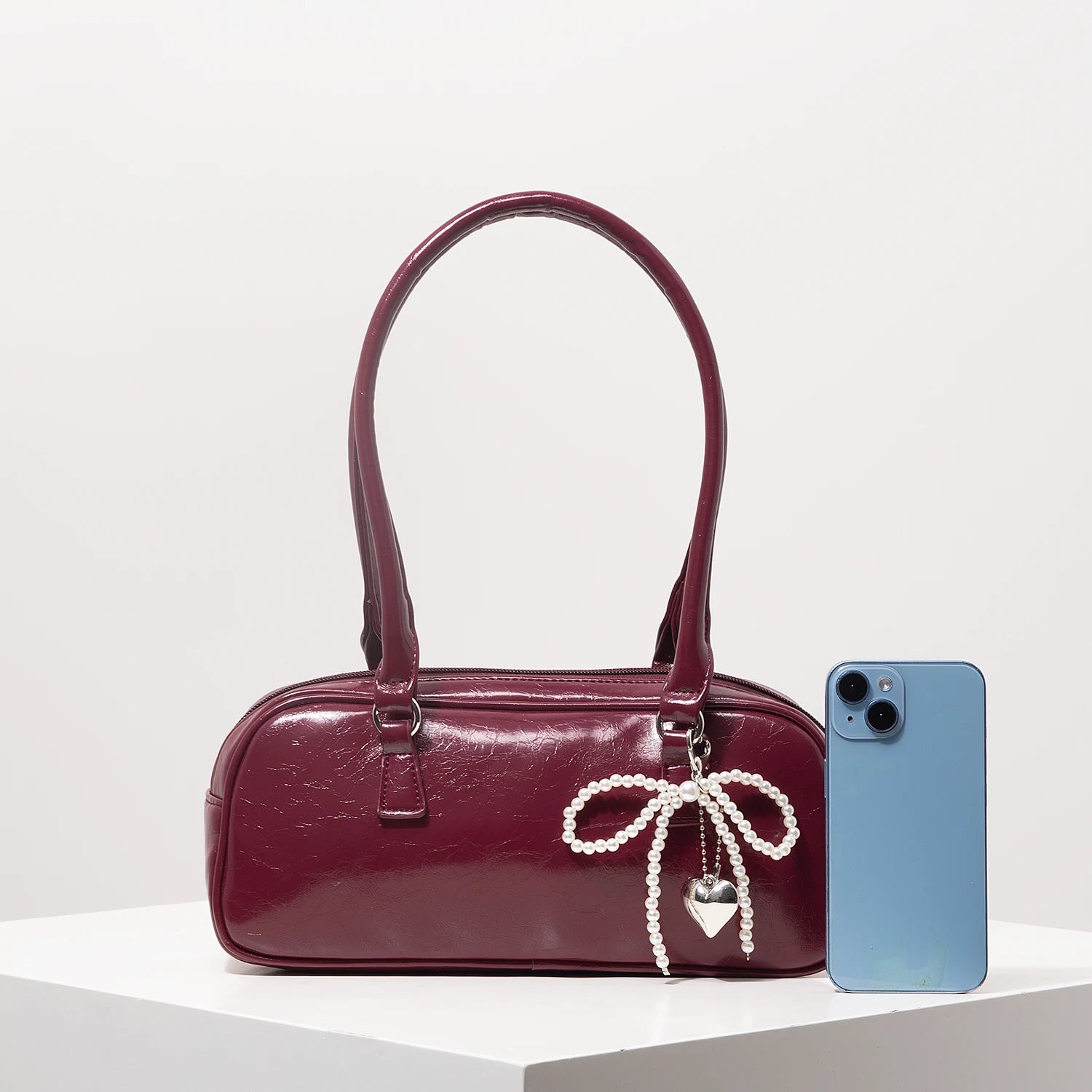 Bolsa Air Bag Vintage Vinho com Laço de Pérolas