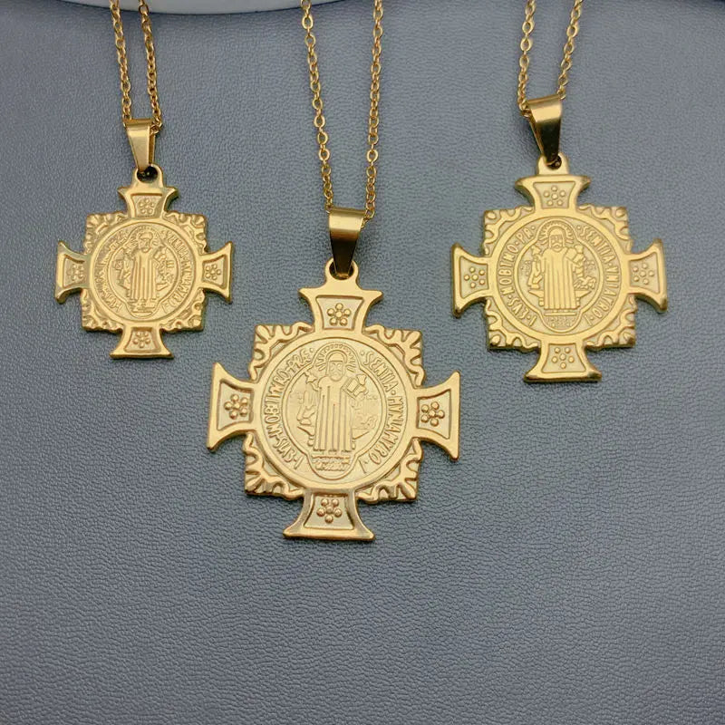 Colar Corrente e Pingente com Cruz e Medalha de São Bento em Aço Inoxidável