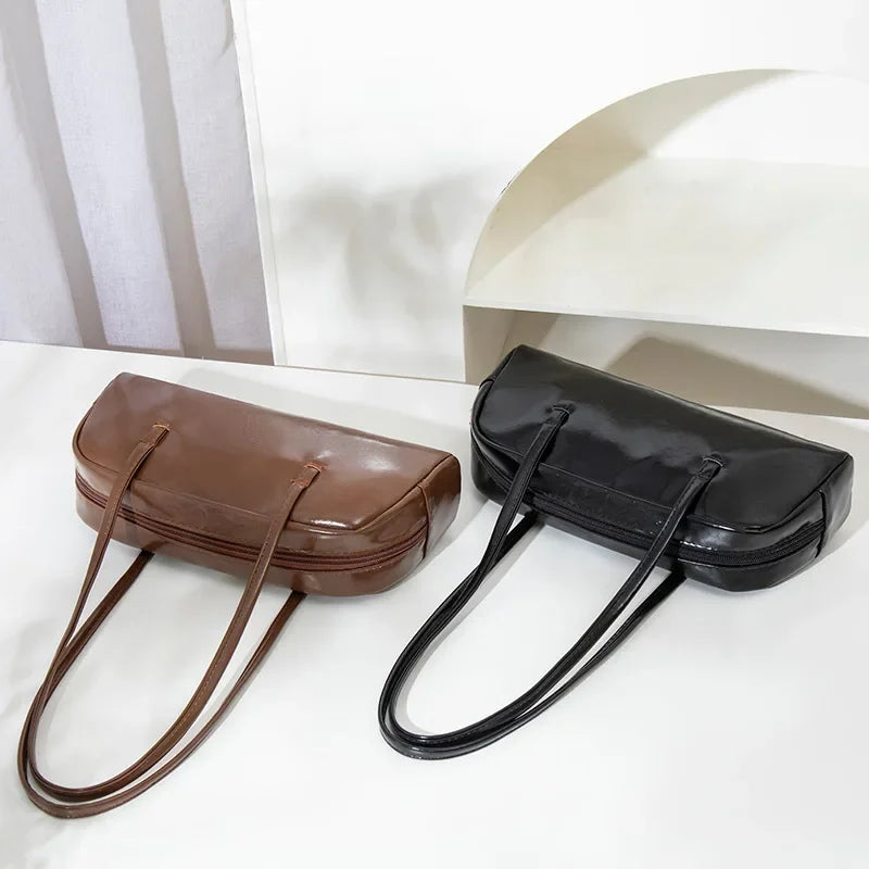 Bolsa Shoulder Baguette com Alças Duplas e Zíper