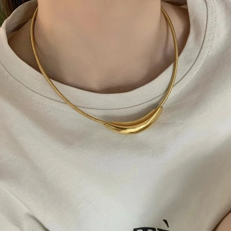 Gargantilha em Aço Inoxidável Prateado e Dourado