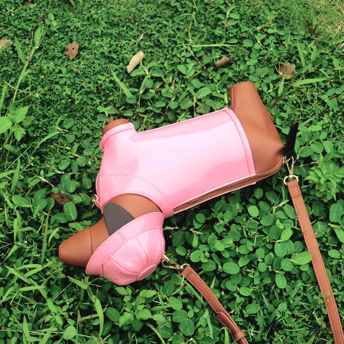 Bolsa Dachshund 3D com Chapéu em Couro PU