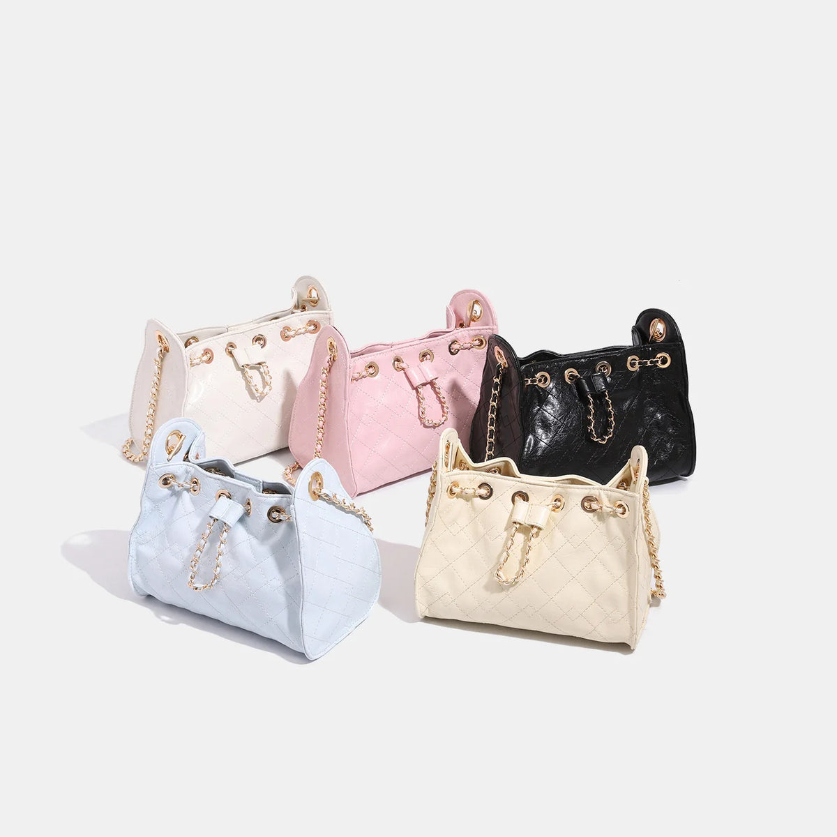 Bolsa Shoulder com Corrente Trançada Diamantada e Alça Única