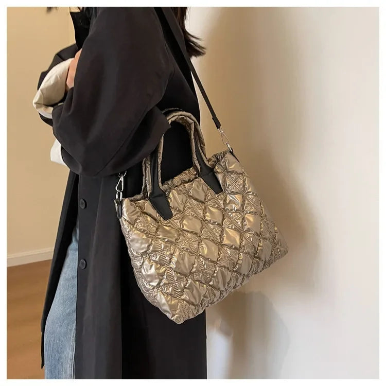 Bolsa Nuvem Inverno Luxury