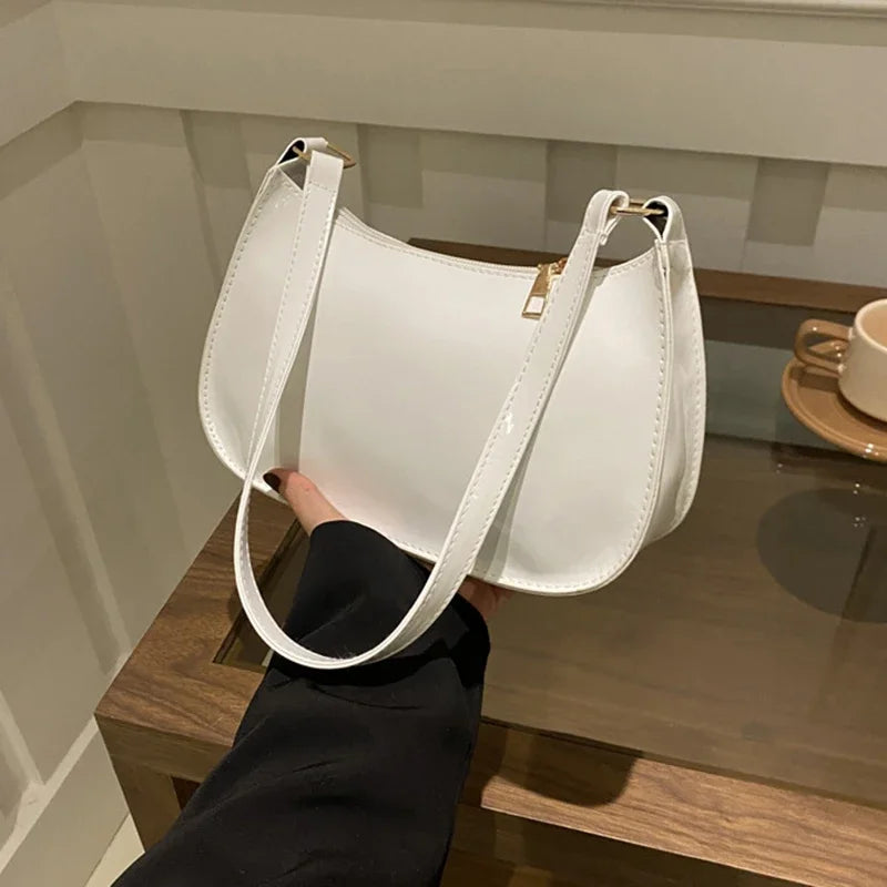 Bolsa Air Bag Shoulder Verniz com Alça