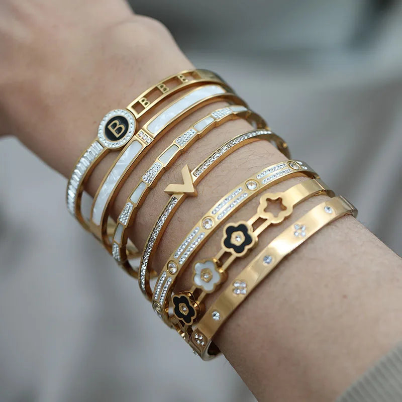 Bracelete B Vintage