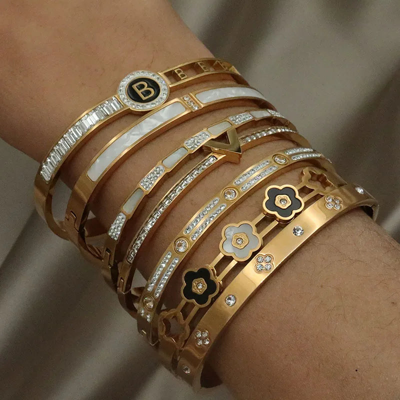 Bracelete B Vintage