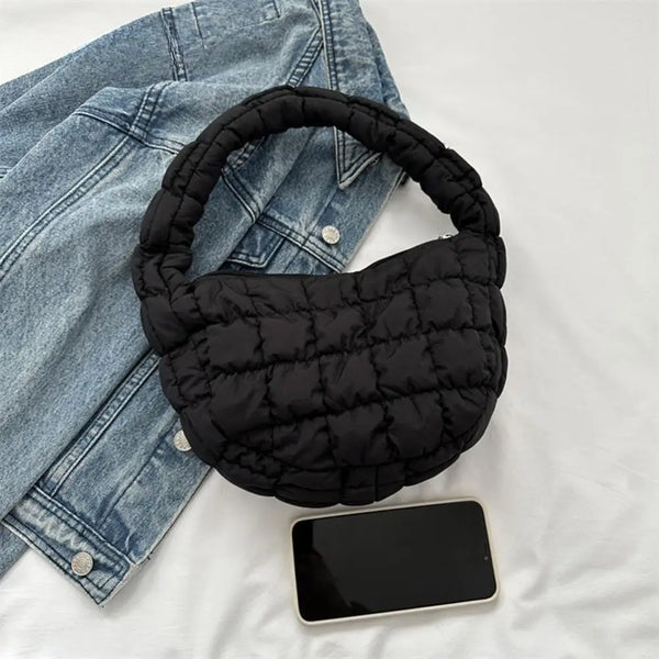 Bolsa Puffer Hobo com Bordado Matelassê