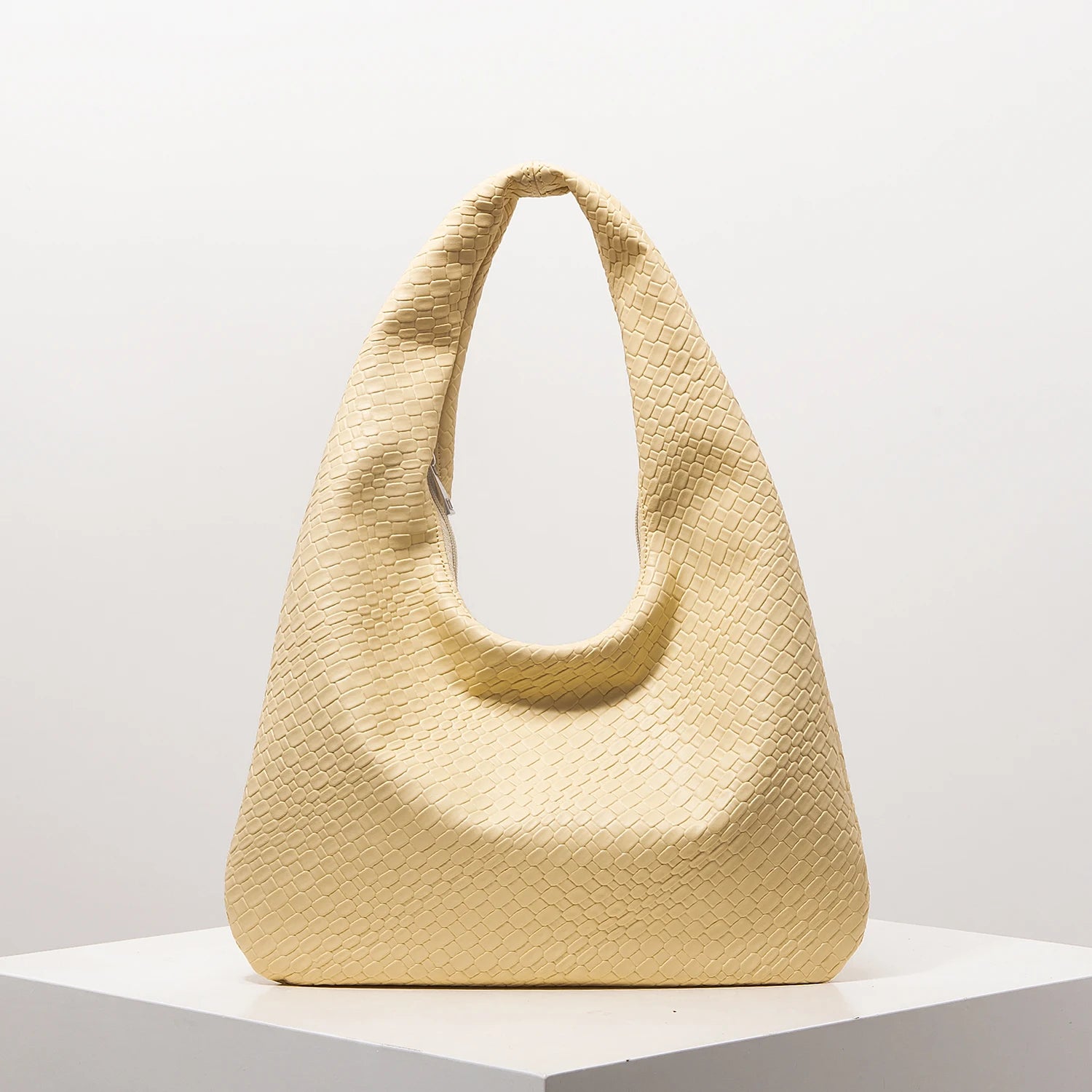 Bolsa Hobo Vintage Trançada