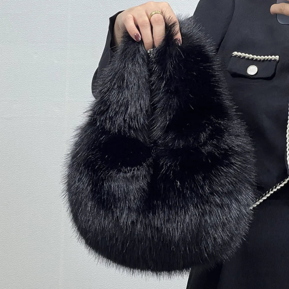 Bolsa Lua Pelúcia Inverno