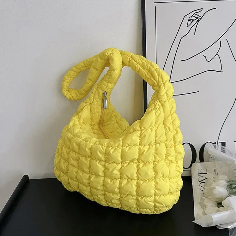 Bolsa Nuvem Plissada