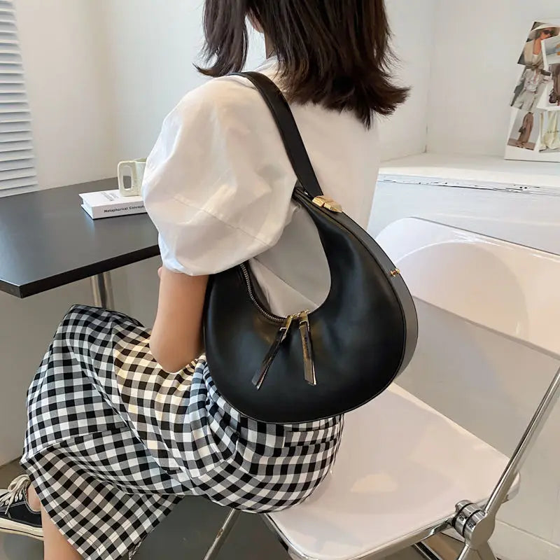 Bolsa Half-Moon Luxe