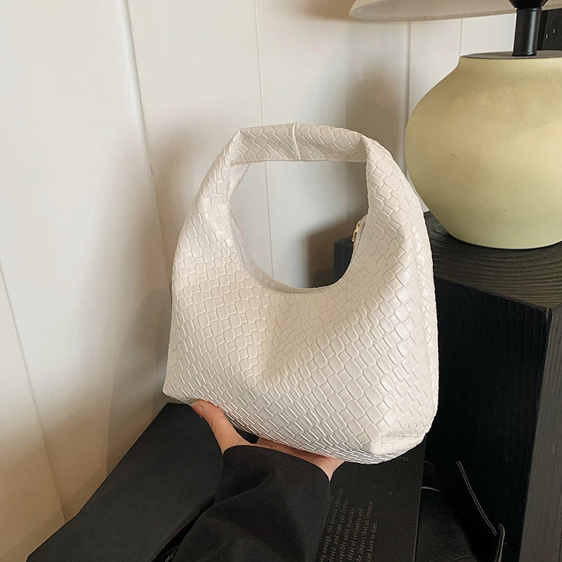Bolsa Mini Hobo Couro Trançado