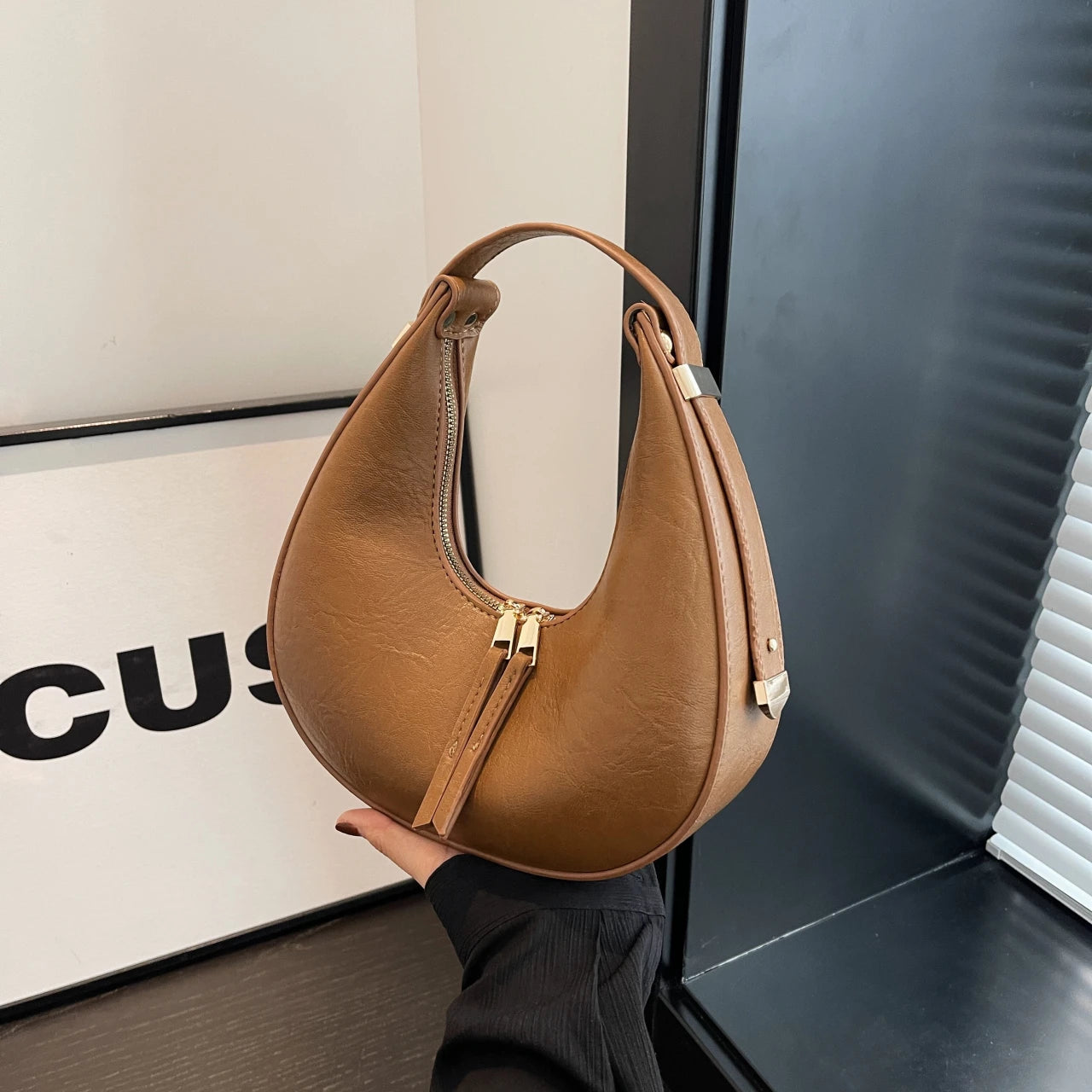 Bolsa AirBag Meia-Lua Elegance