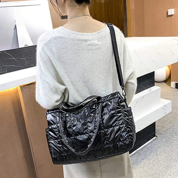 Bolsa Espaço Luxuoso