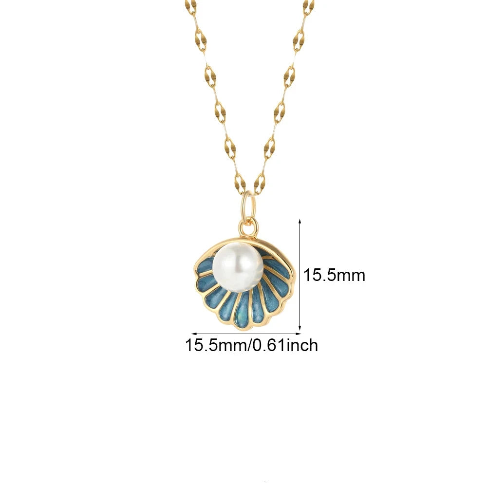Colar Boho Heart Charm Dourado em Aço Inoxidável