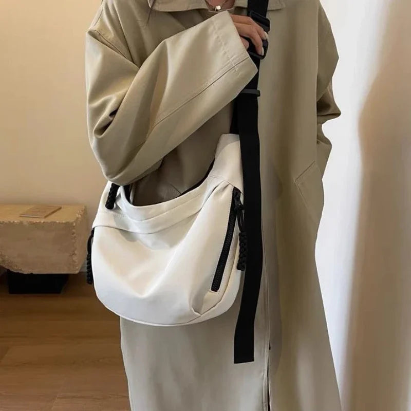 Bolsa Transversal de Nylon Casual