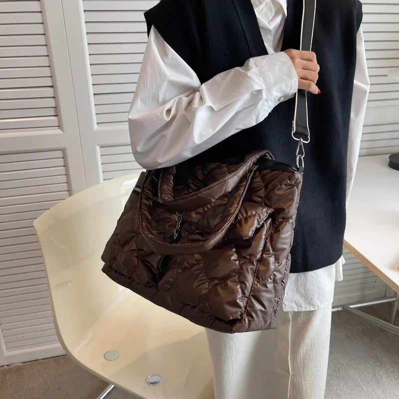 Bolsa Nuvem Inverno Luxury