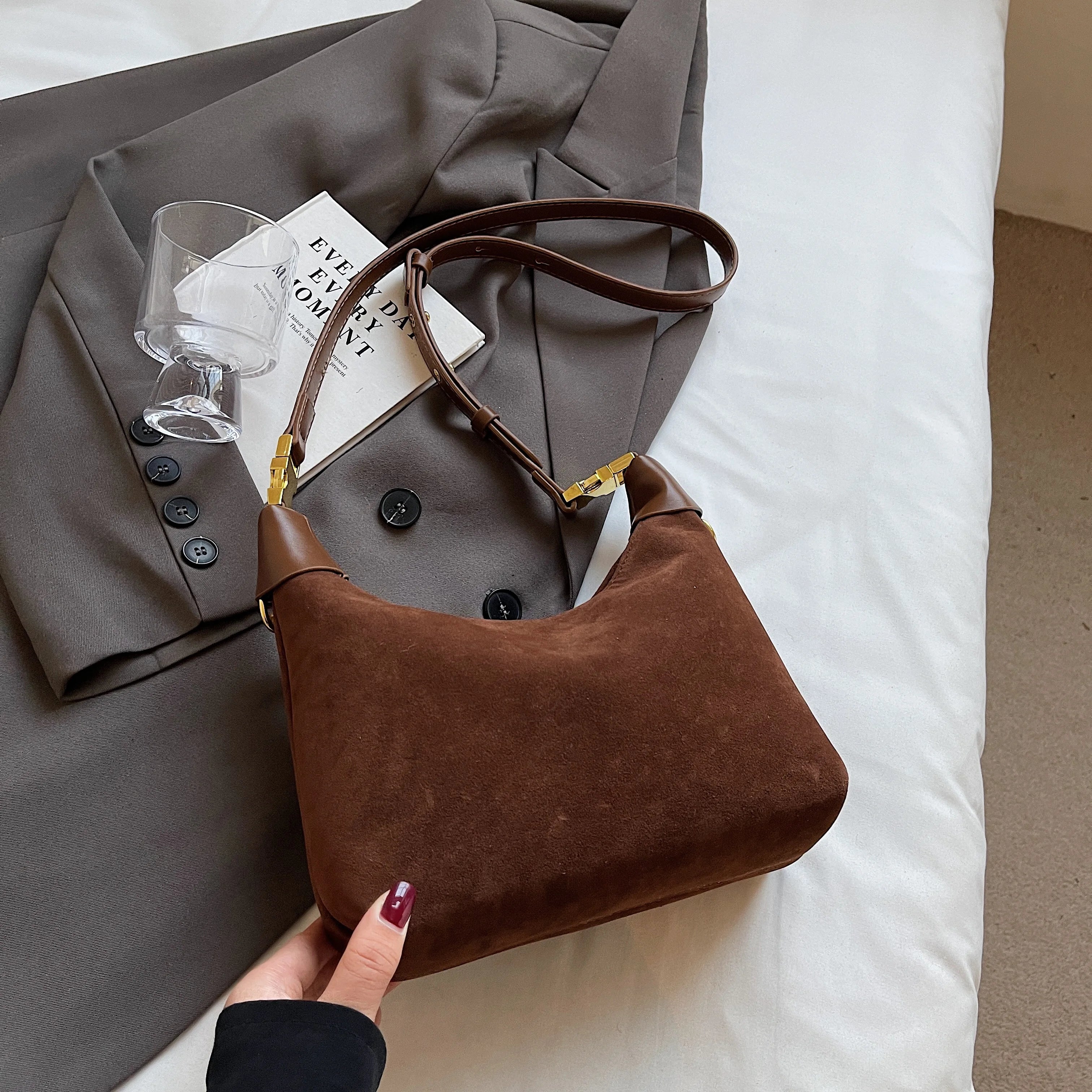 Bolsa AirBag Lua Velvet Luxo