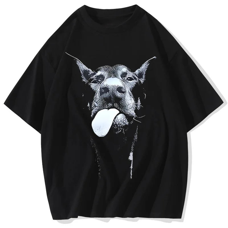 Camiseta Masculina Gótica com Estampa de Cão e Letras