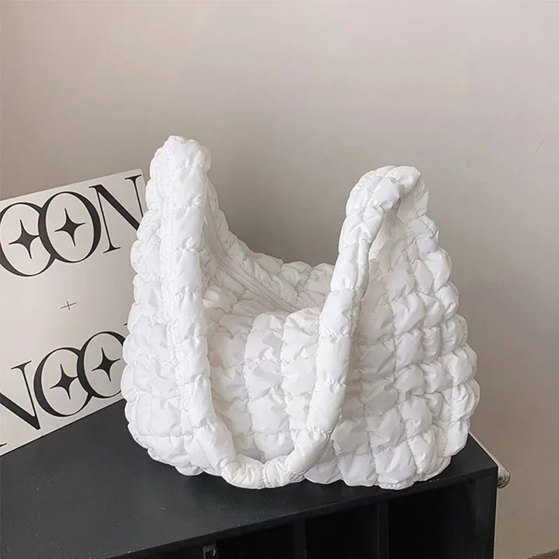 Bolsa Nuvem Plissada