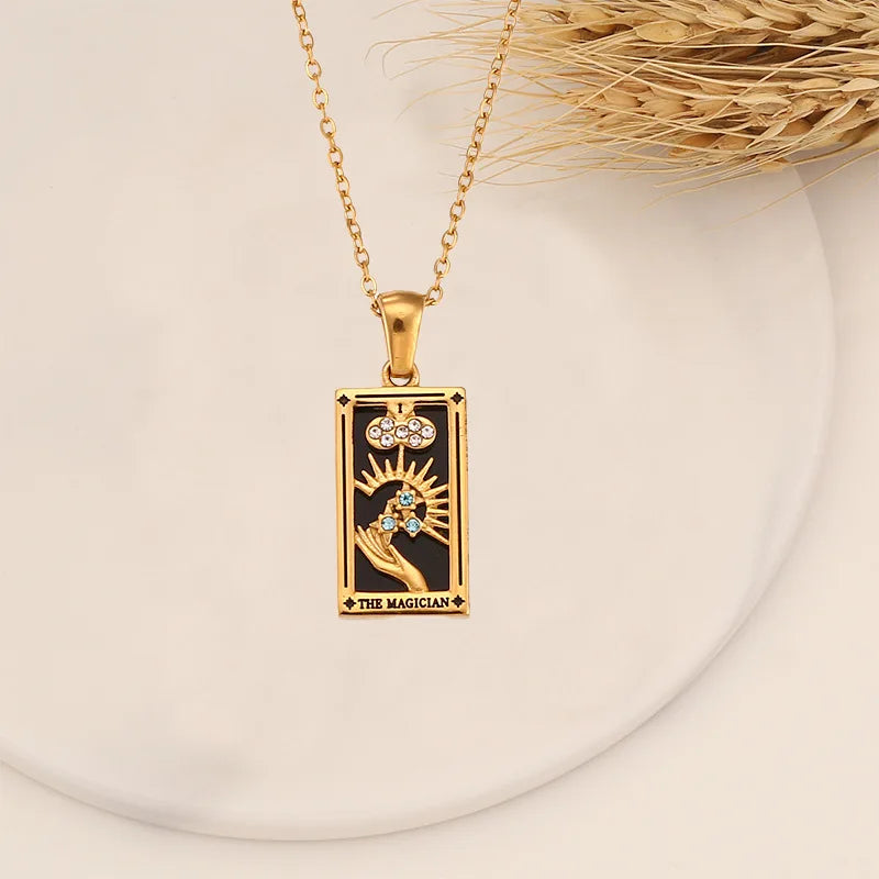 Colar Carta de Tarô Zircônia Aço Inoxidável Dourado