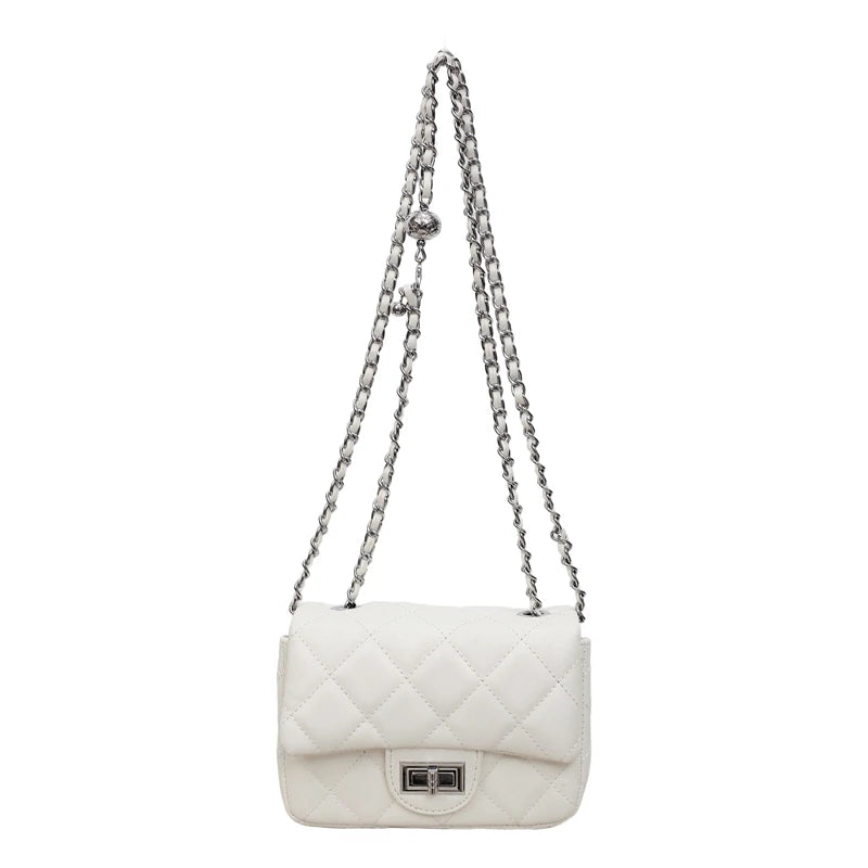 Mini Bolsa Crossbody Matelassê com Corrente Elo