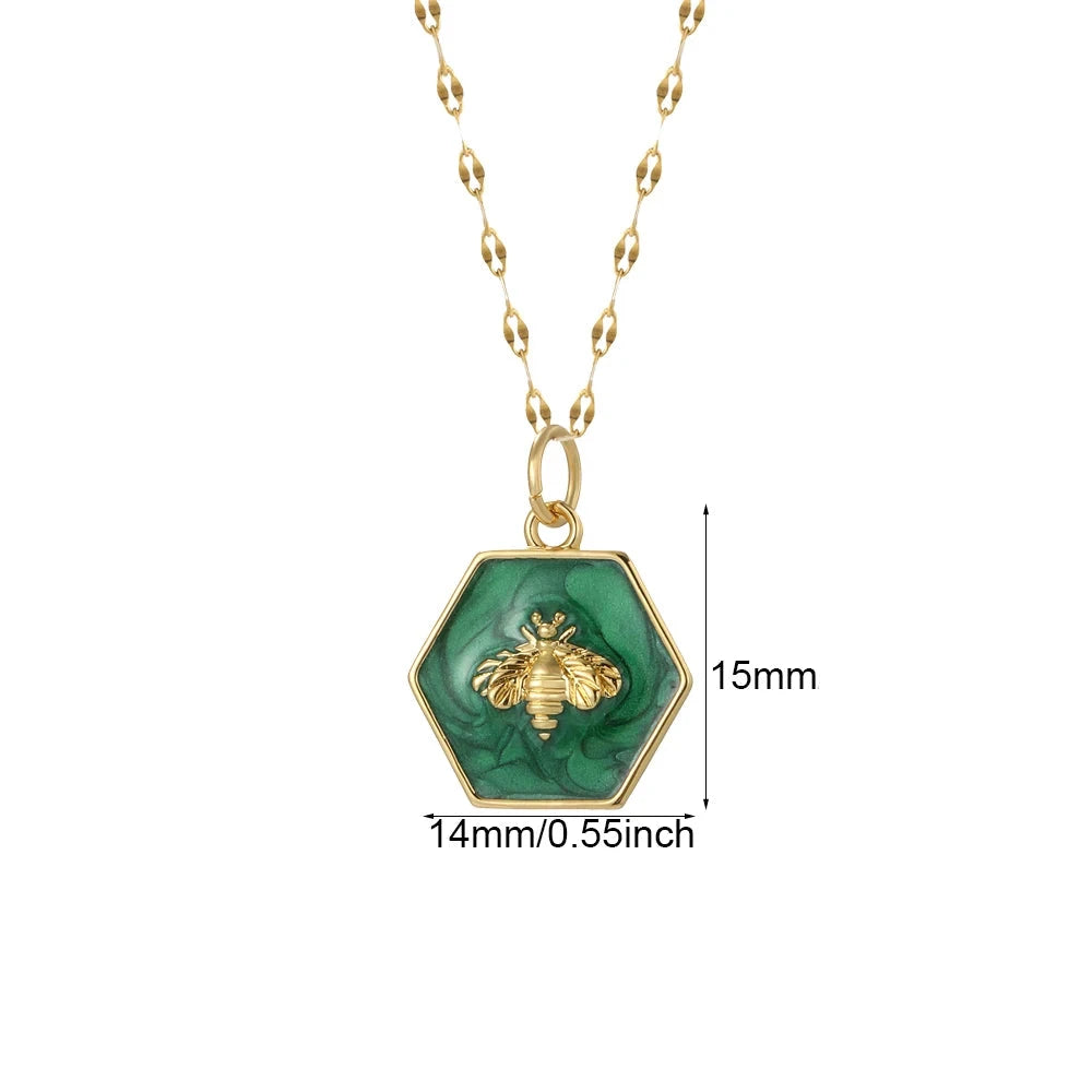Colar Boho Heart Charm Dourado em Aço Inoxidável