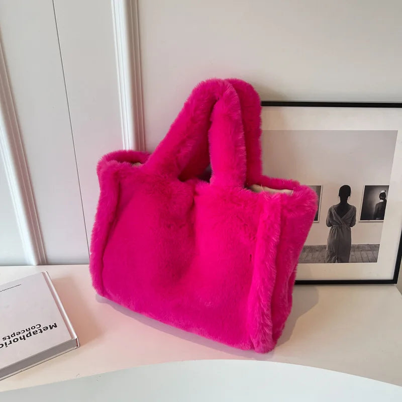 Bolsa Pelúcia Urbana Fashion