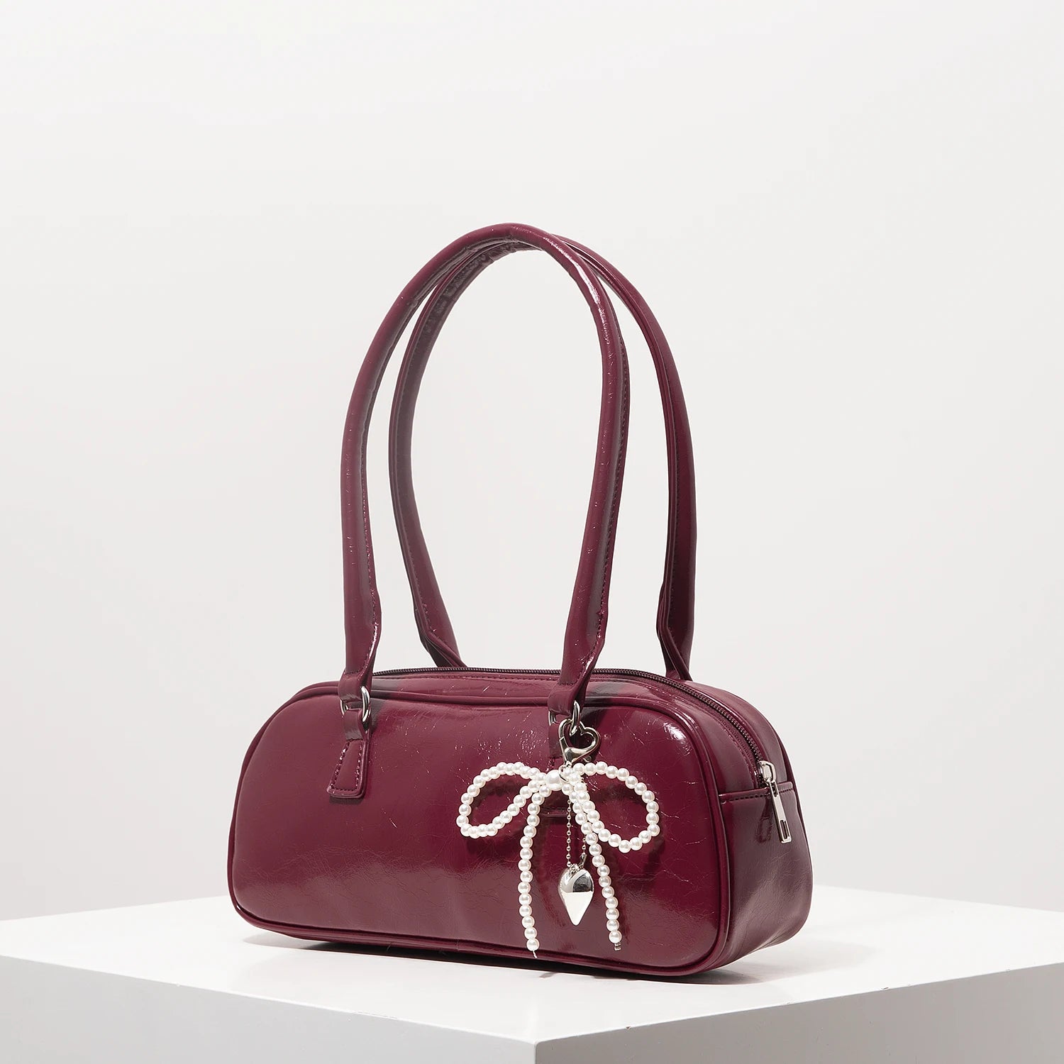 Bolsa Air Bag Vintage Vinho com Laço de Pérolas