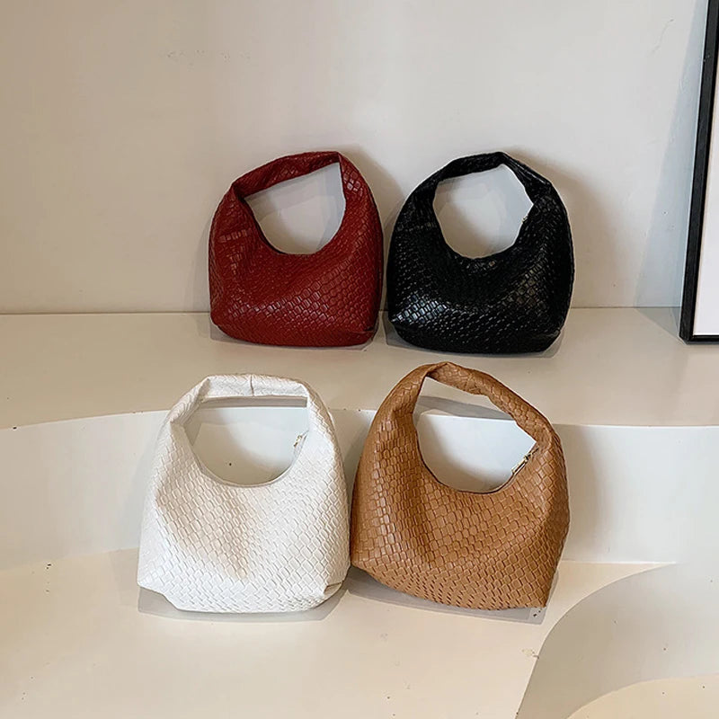 Bolsa Mini Hobo Couro Trançado
