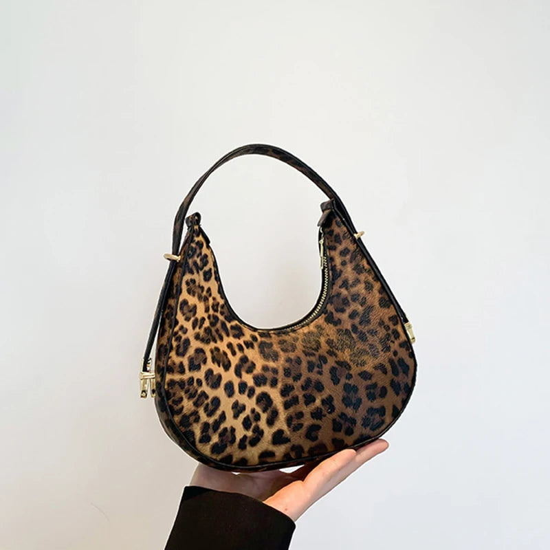 Bolsa Shoulder Cow Print