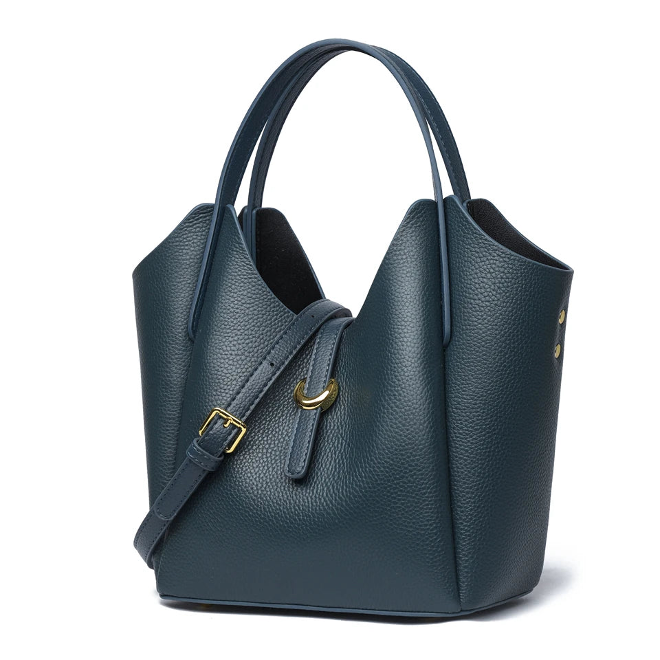 Bolsa Tote em Couro Legítimo Minimalista com Alça Ajustável